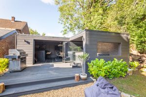 Photo 32- click for photo gallery